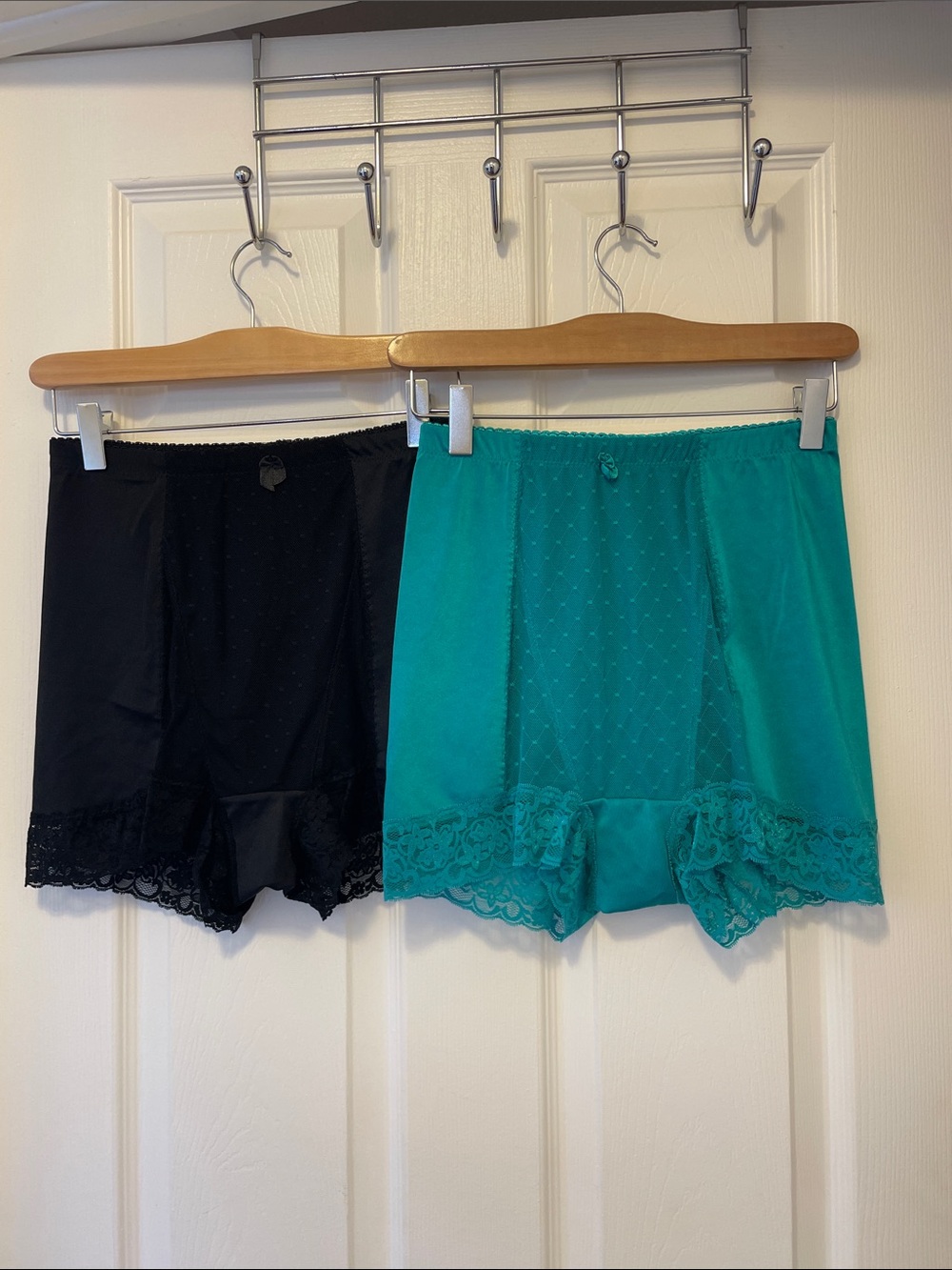 Rhonda Shear Vintage Inspired Pin-Up High Waist Panties 2PK - Black and Teal